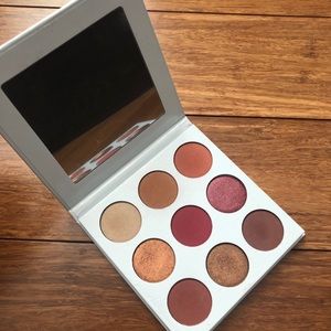 Kylie Cosmetics Burgundy Palette